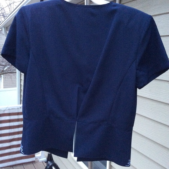 Navy Silhouette blouse - Picture 2 of 3